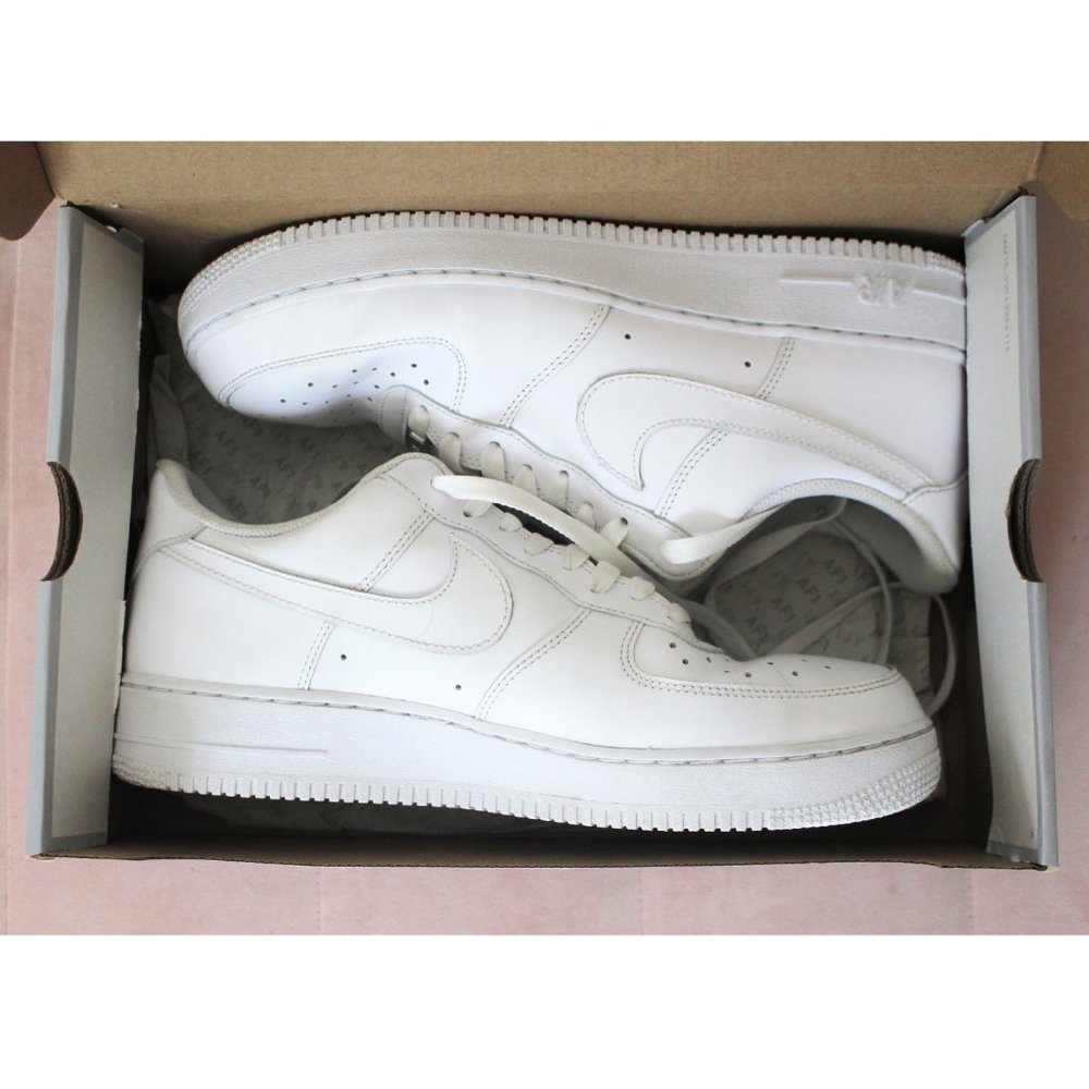 Nike Air Force 1